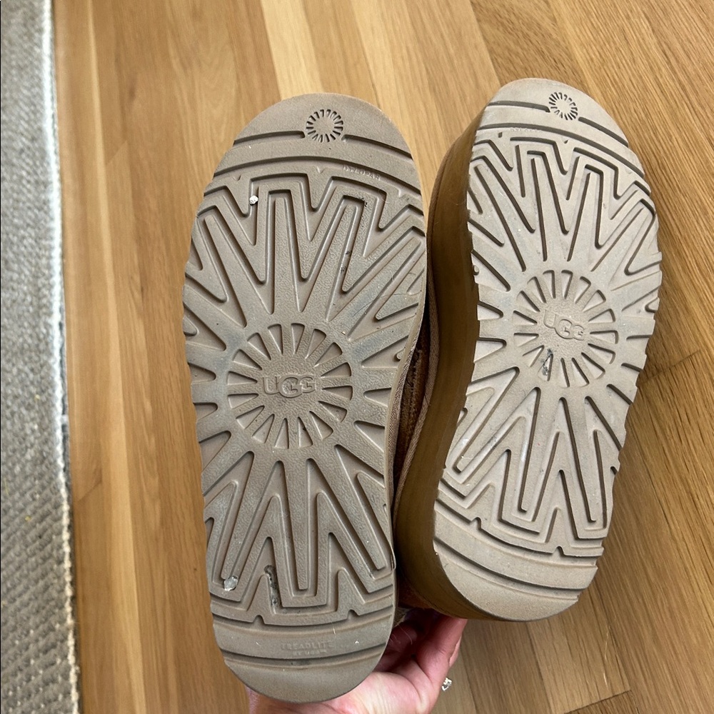 UGG Tan Neumel Platform Velcro Boots - Picture 6 of 14